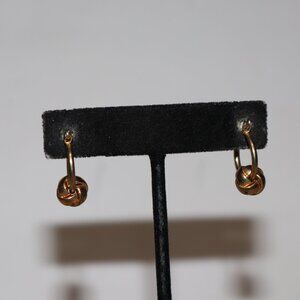 💛✨ Vintage Gold Hoop Earrings · .75" · Free‑Moving Knot Ball · Pierced